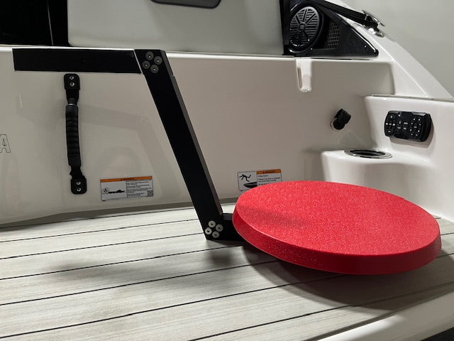 Standard Swim Deck Seat